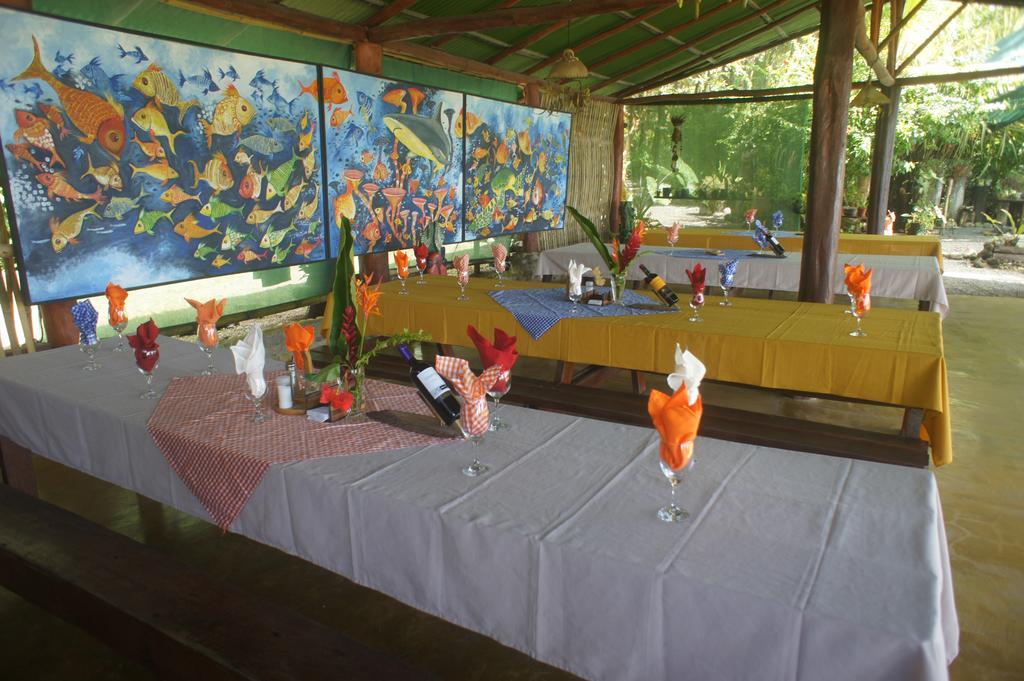 La Leona Eco Lodge Carate Exterior photo