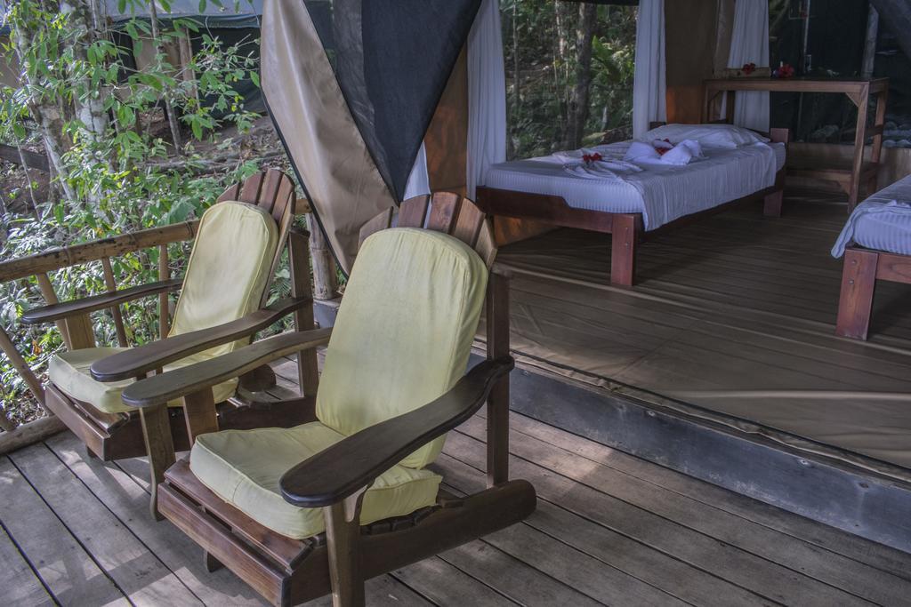 La Leona Eco Lodge Carate Exterior photo